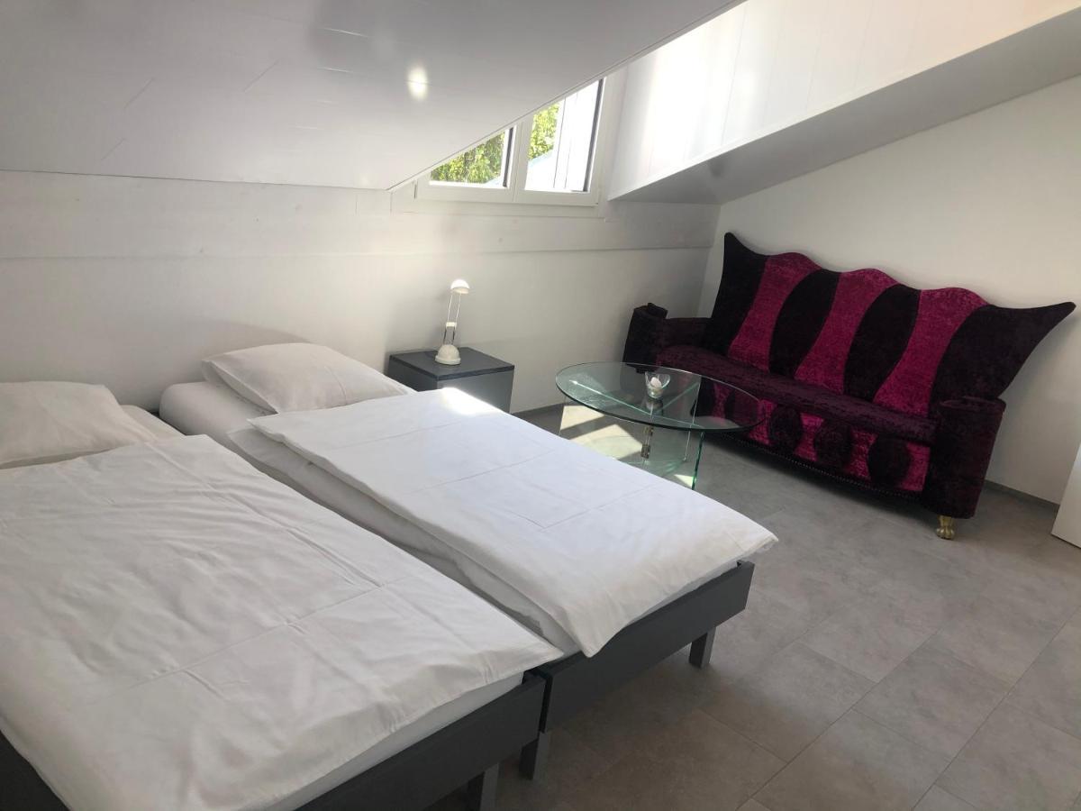 Hotel Hippel Krone Kerzers ภายนอก รูปภาพ